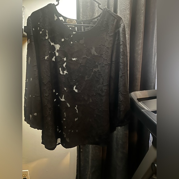 Van Heusen Black Floral Lace Blouse - Picture 1 of 4